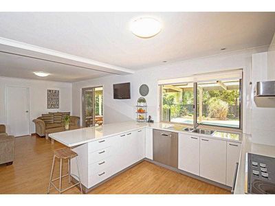 7 Cooba Place, Noosaville