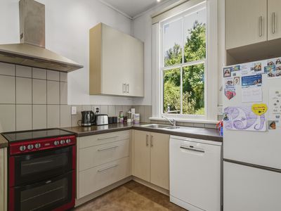 5 Clarewood Avenue, Glenleith