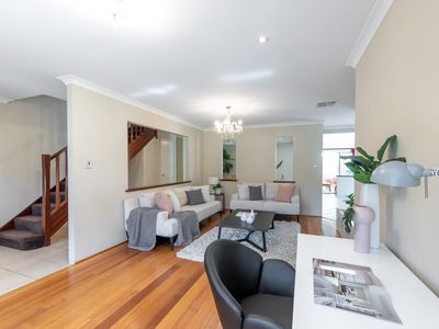 36 Ferentino Road, Stirling