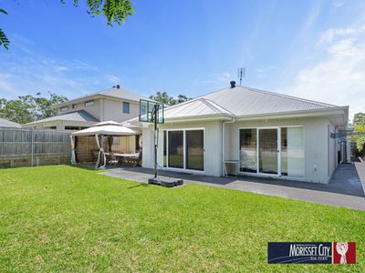 8 Edgewater Drive, Morisset Park