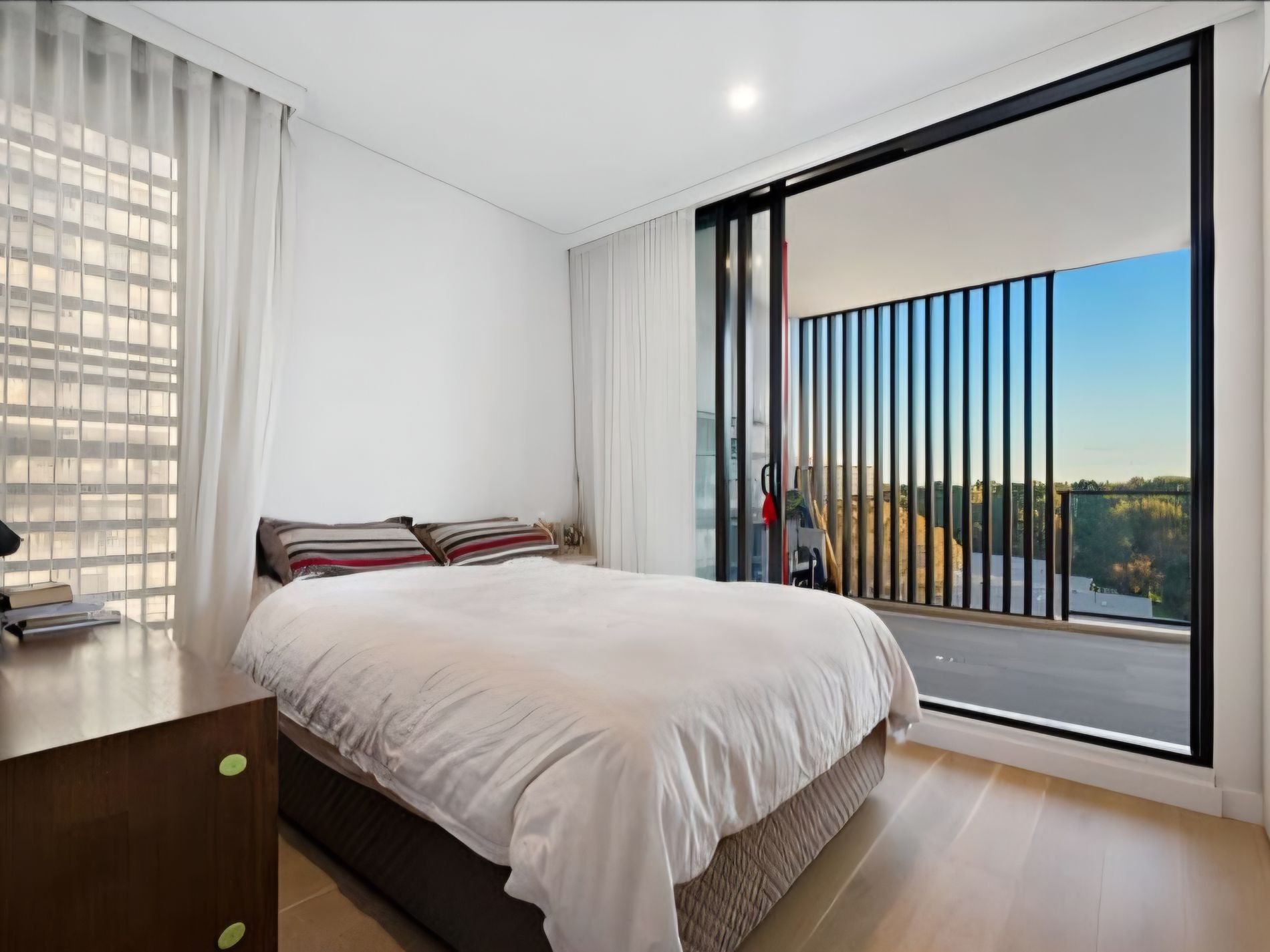 B902 / 82 Waterloo Road, Macquarie Park