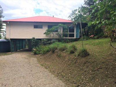 2 / 5 Hensen Road, Nimbin