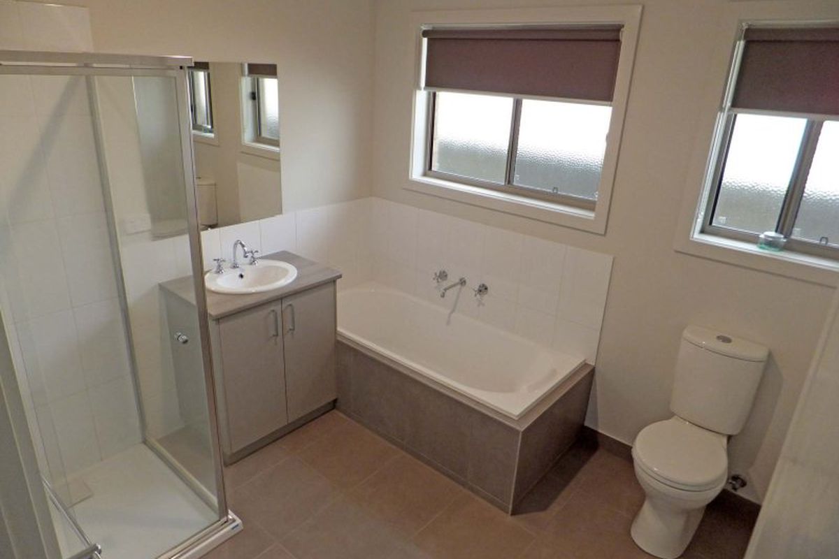 5 / 6 Tweddle Street, Kyabram