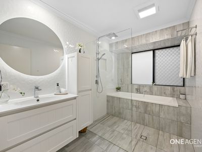 8 Grevillea Place, Forest Lake
