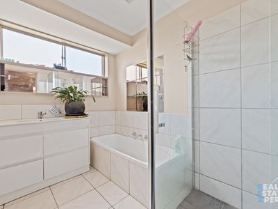 68 Pound Road, Hampton Park