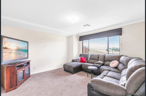 28 Southport Dr, Baldivis