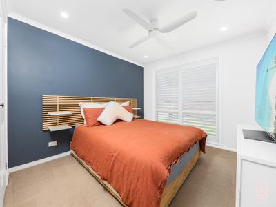 60 Rosella Circuit, Blue Haven