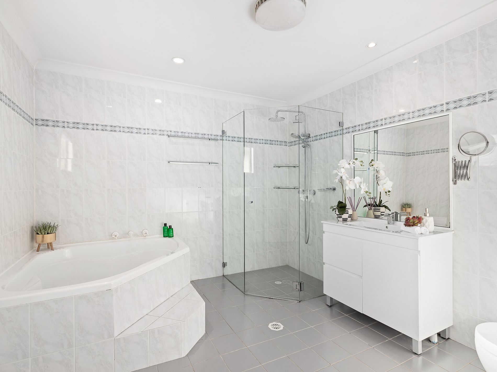 18A Tallwood Drive, North Rocks