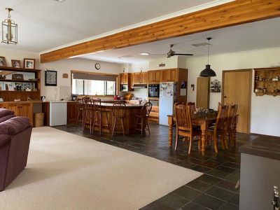101 Glenview Drive, Barham