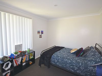 63 Champagne Drive, Dubbo