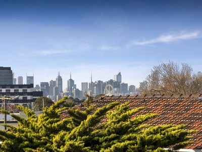 17 / 181-183 Geelong Road, Seddon