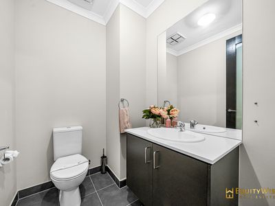 29 Pastille Road, Manor Lakes
