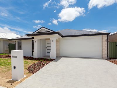 16 Ashville Grange, Henley Brook