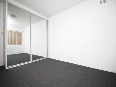 1 / 256 Haldon Street, Lakemba