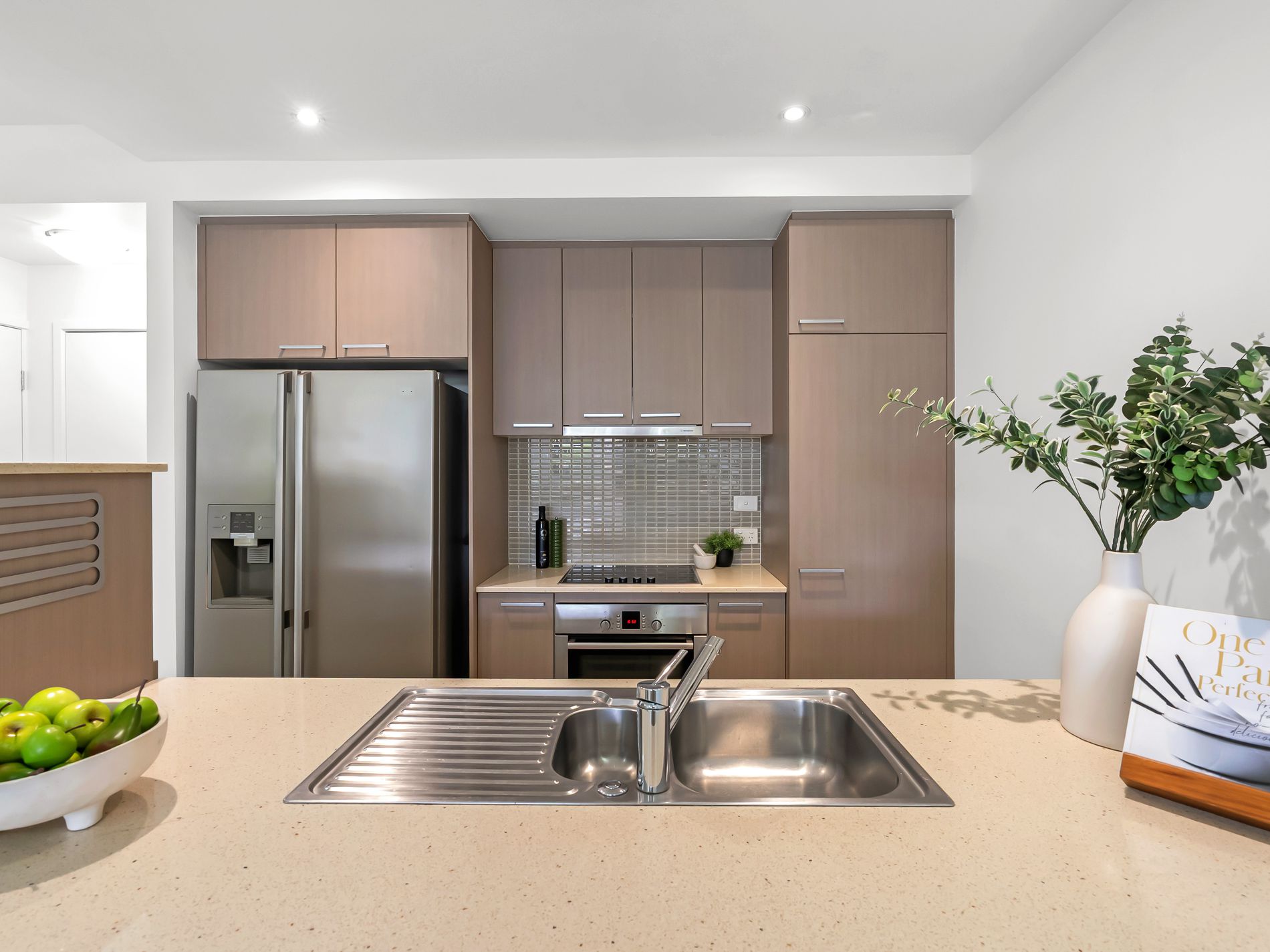 204 / 174-180 Grafton Street, Cairns City