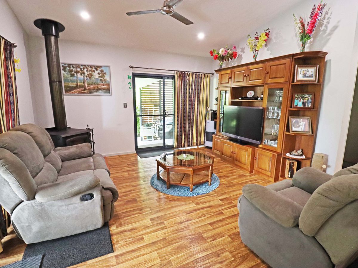 34 STORER STREET, Atherton