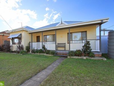 6 Banksia Ave, Windang