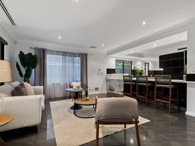 26 Simmonds Parade, Winthrop