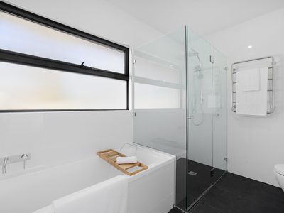 3 / 8 Aurora Close, Mawson