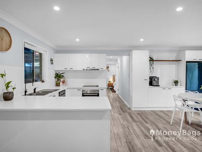 18-20 Cassia Court , Cedar Vale