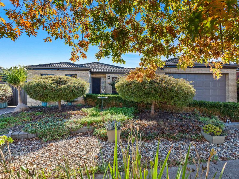 48 Conquest Drive, Werribee