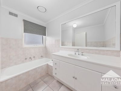 1 Hemel Court, Deer Park