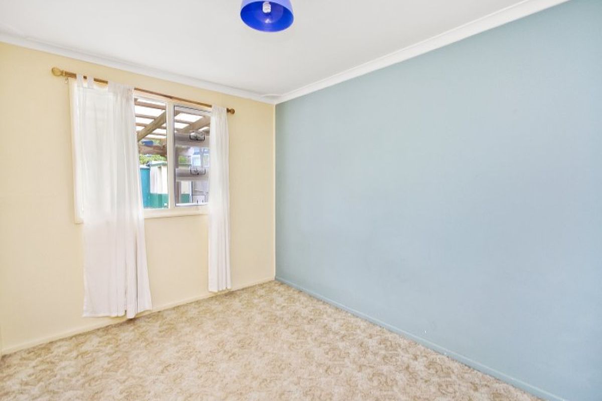 16 Heights Crescent, Wamberal
