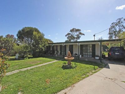 60 Ebden Sreet, Heathcote