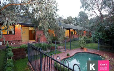 10 Fox Road, Beaconsfield Upper