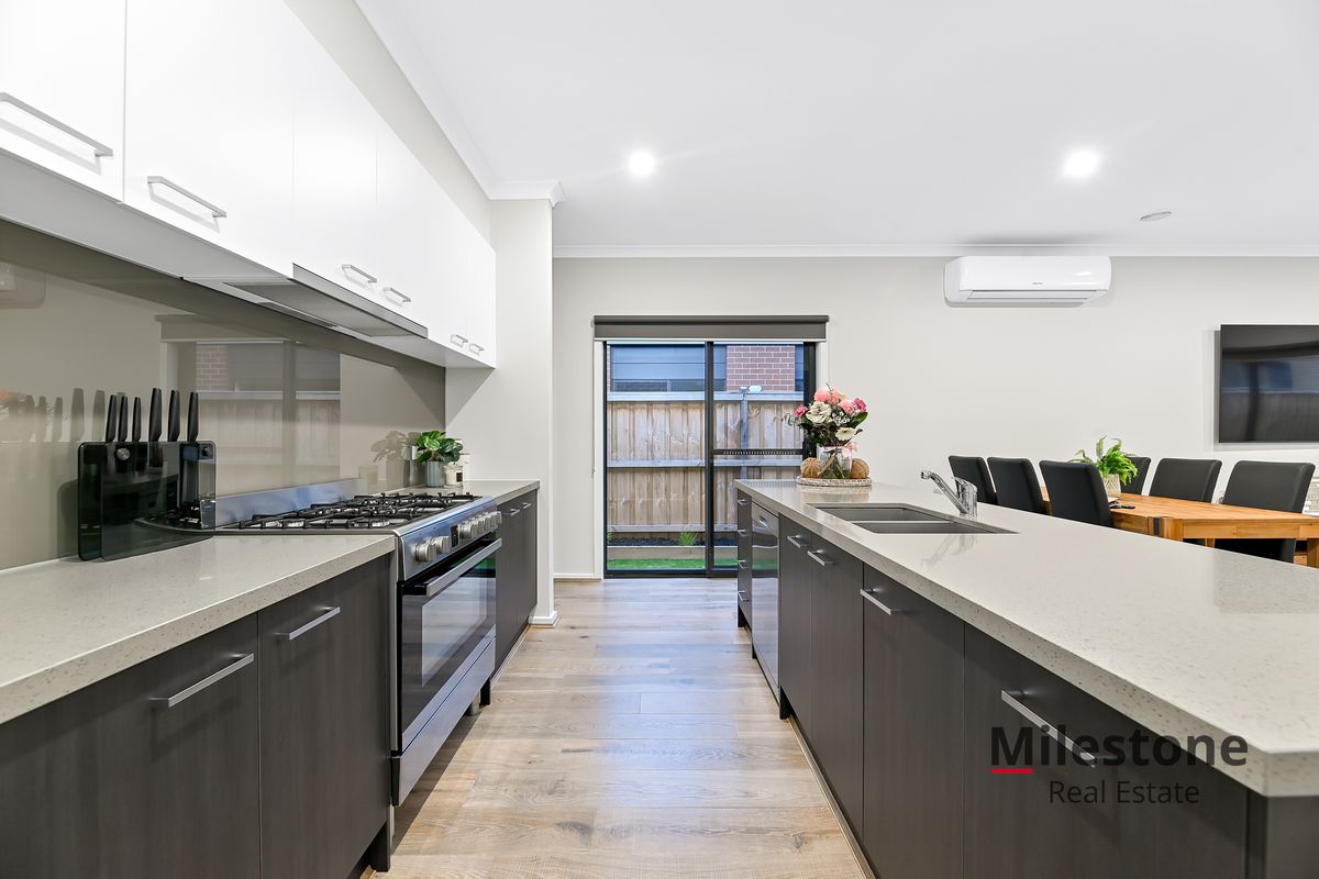 10 Dalmatian street, Cranbourne East