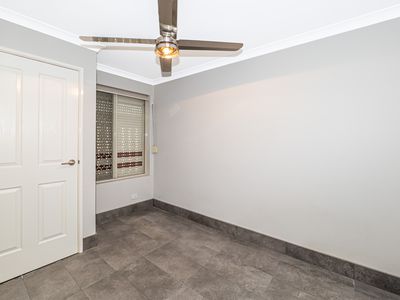 24 Powderbark Bypass, Kenwick