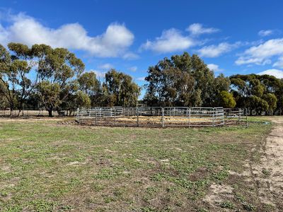 18  MANNING ROAD, Quairading