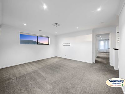 11 Odyssey Boulevard, Tarneit