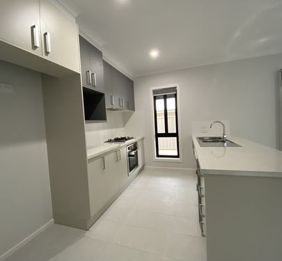 6 Maitland Crescent, West Wodonga