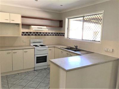 15 Milperra Road, Rochedale South