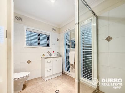 14 Hazelwood Drive, Dubbo
