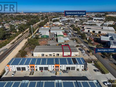 2/235 Barrington Street, Bibra Lake