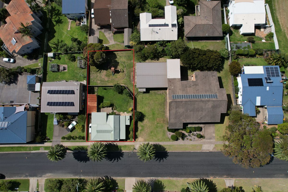 9 Tilba Street, Narooma