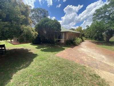 63 Railway Terrace, Kingaroy