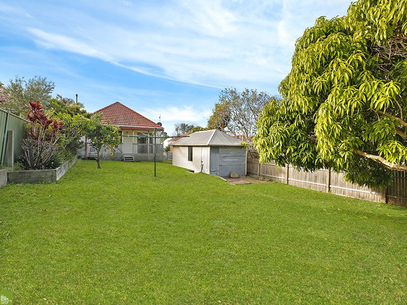 17 Hamilton Street, Fairy Meadow