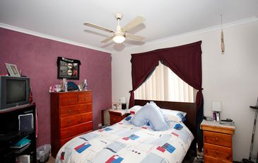 2/7 Lawrence Court, Cranbourne North