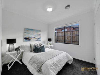 4 Akroydon Street, Werribee