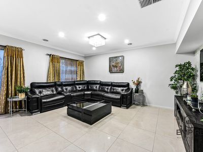 52 Ezra Street, Cranbourne East