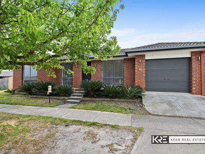12 The Glade, Hampton Park