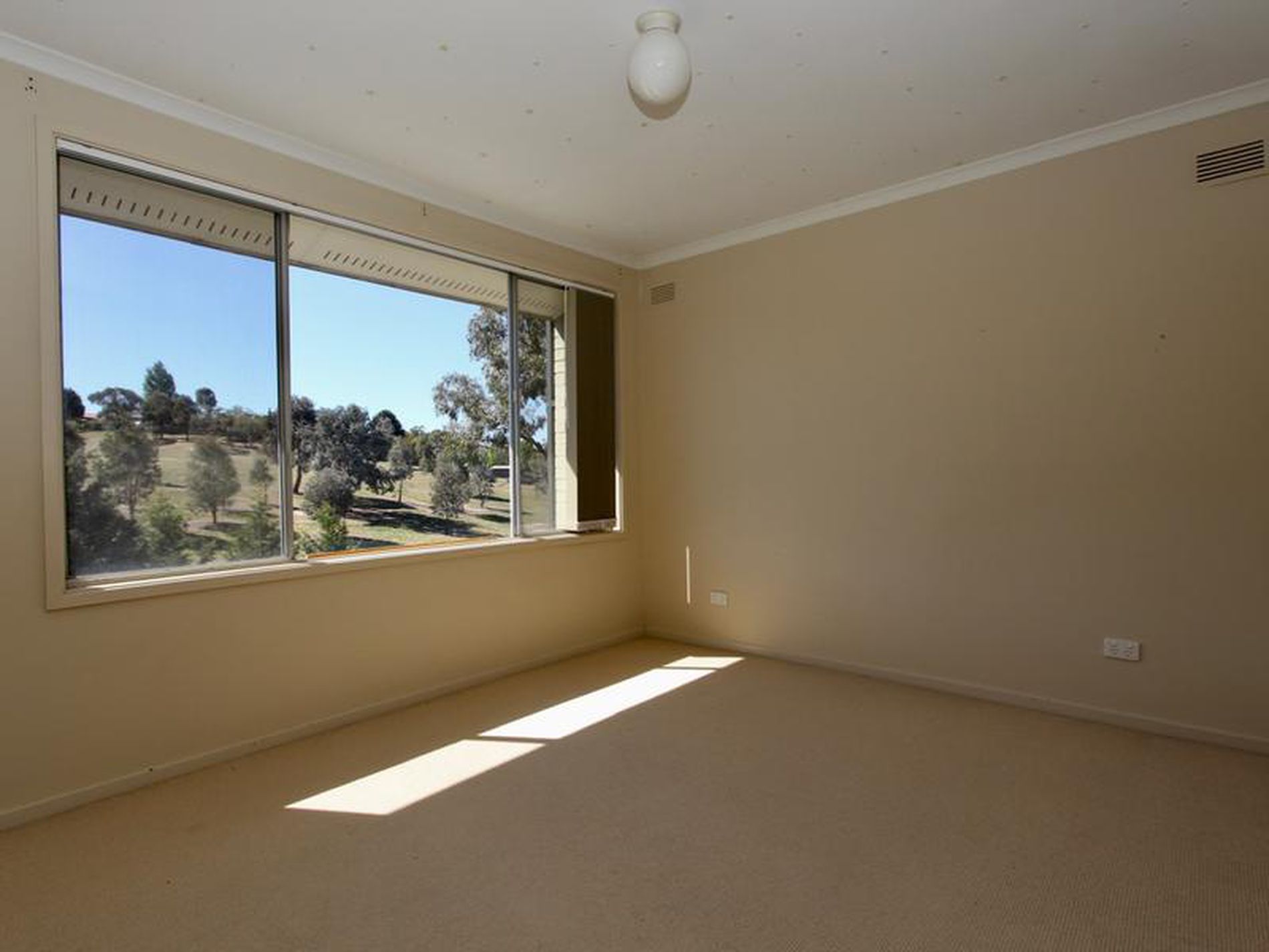 11 Red Gum Place, Windradyne