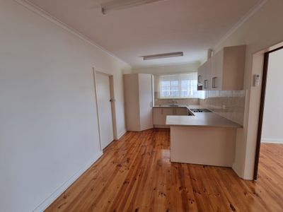 6 Hutchesson Street, Millicent