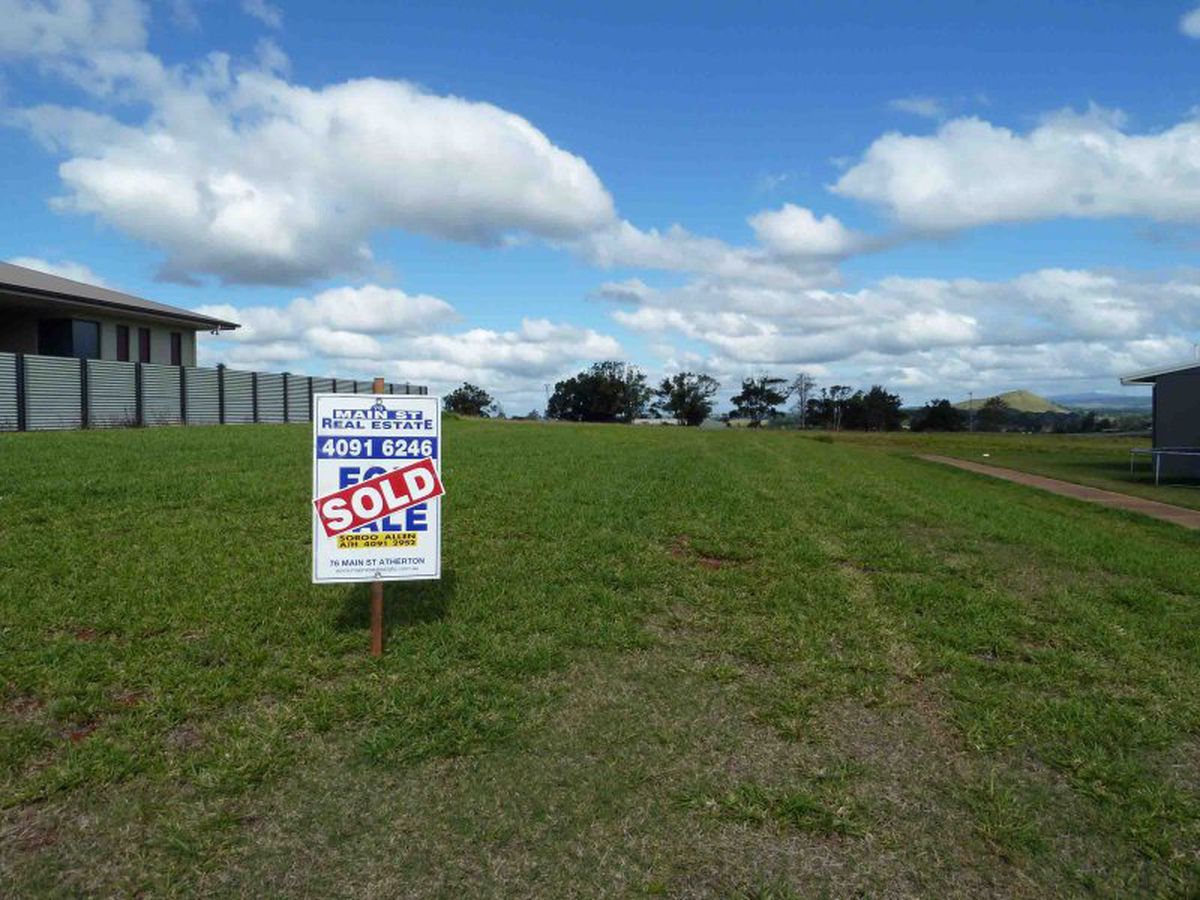 7 Lavender Drive, Atherton