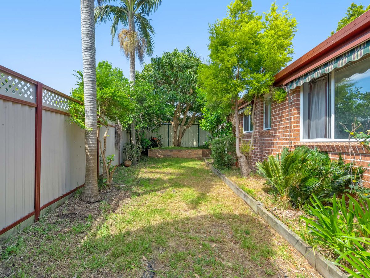 2 Pine Court, Blue Haven