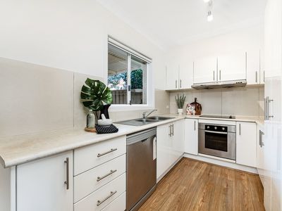 4 / 8 Wiruna Crescent, Narwee