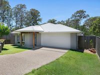 7 Dray Court, Riverhills